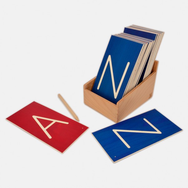 LETTERE INCAVATE - STAMPATO MAIUSCOLO