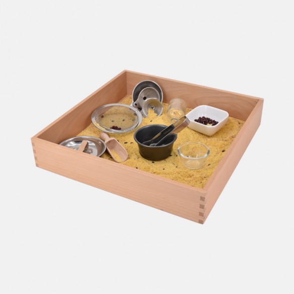 TRAY WITH SOLID POURING