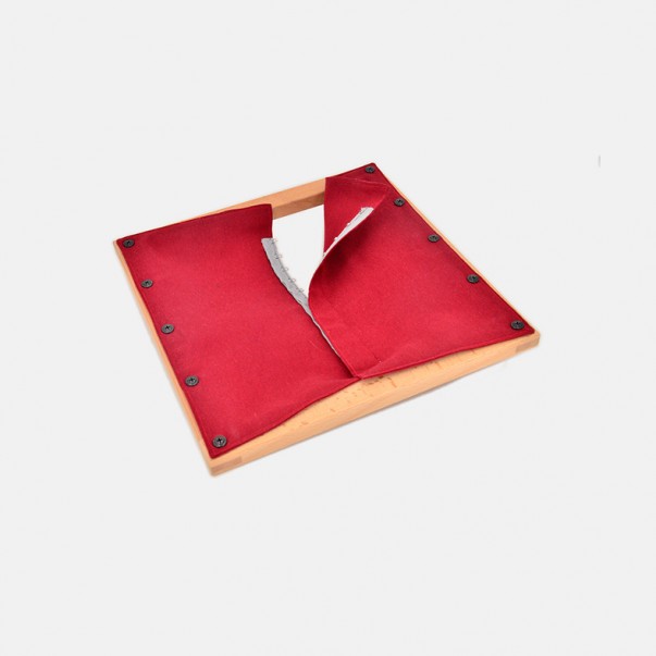 DRESSING FRAME - SMALL HOOKS AND EYELETS